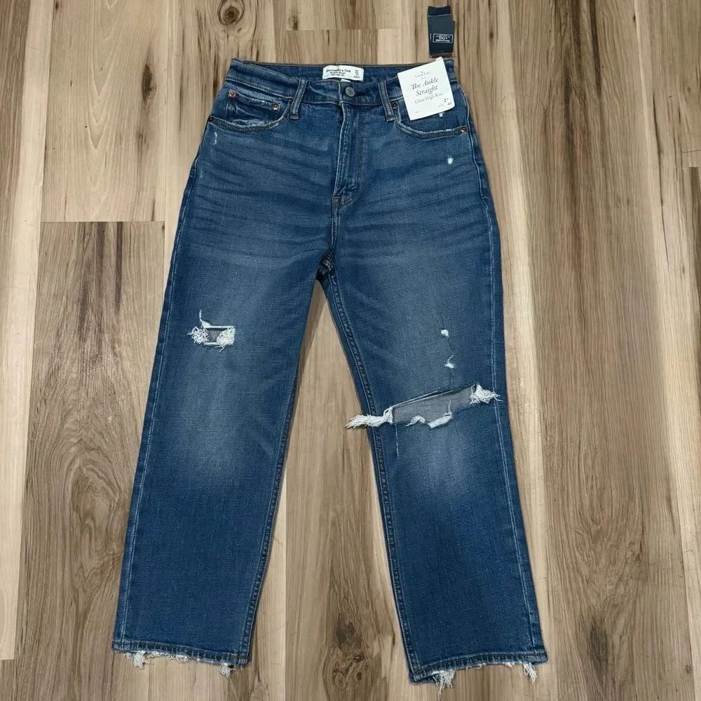 NEW Abercrombie and Fitch Ankle Straight Ultra High Rise Jeans Women’s 4S/27